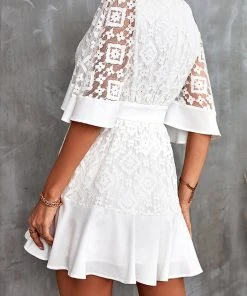 CUPSHE Astrid V-neck Flared Sleeve Cut Out A-shape Dress Dresses