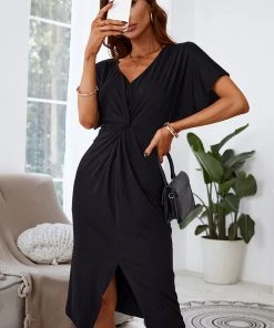 CUPSHE Joelle V-neck Short Sleeve Mid Length Dress Dresses