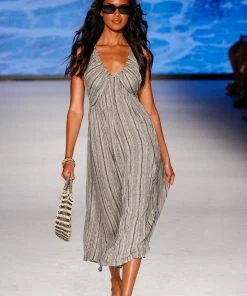 CUPSHE Germaine Plunge Halter Neck Maxi Off-shoulder Dress Dresses