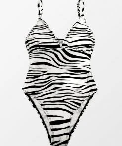 CUPSHE Party In Paradise Cross Back Straps Cutout One Piece Swimsuit One Pieces