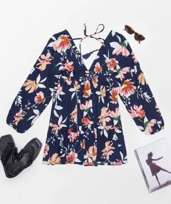 CUPSHE Laisha Floral Plunge Neck Dress