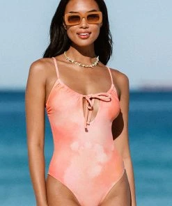 CUPSHE Holiday Sunrise Ruched Tied One Piece Swimsuit