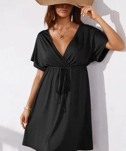 CUPSHE Leticia V-neck Flared Sleeve Short Length Dress Dresses
