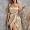 CUPSHE Ramla One-shoulder Tie Waist Short Dress