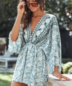 CUPSHE Myra V-neck Elastic Waist Backless Jumpsuit