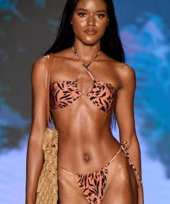 CUPSHE Love Struck 4-Way Top & Ultra Cheeky Bikini Set