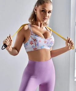 CUPSHE Whimsy Floral Crisscross Back Sports Bra