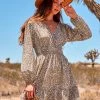 CUPSHE Addison V-neck Long Sleeve Smocking Short Dress