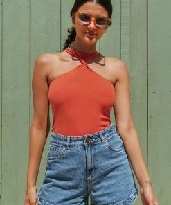 CUPSHE Carina Rib Twist Front Bodysuit