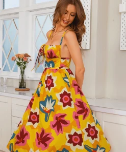 CUPSHE Cassia Square Neck Backless Ruching Slip Dress