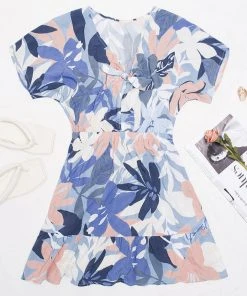 CUPSHE Madilynn V-neck Short Sleeves Short Dress Dresses