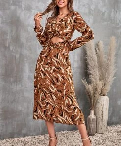 CUPSHE Addy Cutout Geometric Print A-Shape Dress