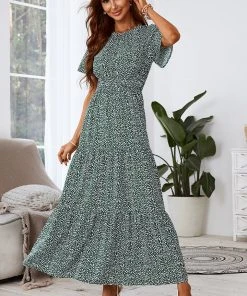 CUPSHE Deb Round Neck Smocking Dots Pattern Dress