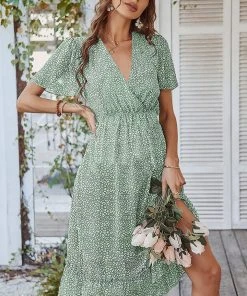 CUPSHE Dresses Emily V-neck Short Sleeve Maxi Dress
