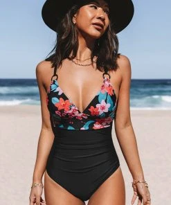 CUPSHE Maya Floral O-ring Criss Cross Tummy Control One Piece Swimsuit