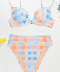 CUPSHE Jaida Checkered V Wired Underwire Bikini