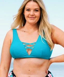 CUPSHE Swimwear UP TO 70% OFF Cynthia Plunge Back Tie Plus Size Bikini Top