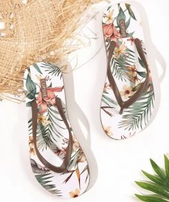 CUPSHE Leopard Tropical Print Flip Flops