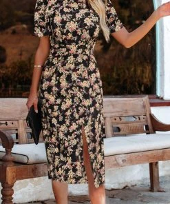 CUPSHE Royalty Round Neck Maxi Short Sleeve Dress Dresses