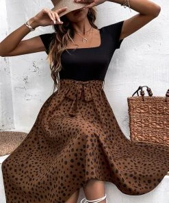 CUPSHE Dresses Elaina Square Neck A-shape Dress