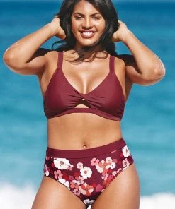 CUPSHE Quinn Twist Cutout Plus Size Bikini Top
