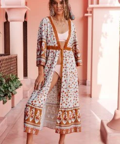 CUPSHE Antonia Boho Front Tie Tassel Cover Up