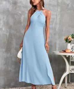 CUPSHE Dresses Carol A-Shape Halter Neck Dress