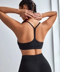CUPSHE Island Vibes Black Sports Bra