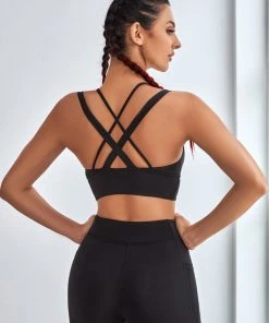 CUPSHE Accs & Clothing Whirly Strappy Criss Cross Sports Bra