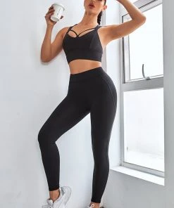 CUPSHE Accs & Clothing Whirly Strappy Criss Cross Sports Bra