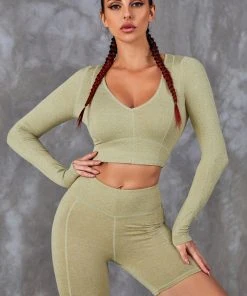 CUPSHE Accs & Clothing Rose Garden V-neck Crop Top And Shorts Set