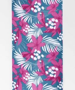 CUPSHE Summer Nights Floral And Leafy Beach Blanket Accs & Clothing