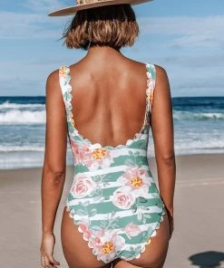 CUPSHE One Pieces Floral And Striped Scalloped One Piece Swimsuit