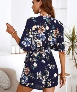 CUPSHE Accs & Clothing Dulce V-neck Short Sleeve Elastic Waist Jumpsuit