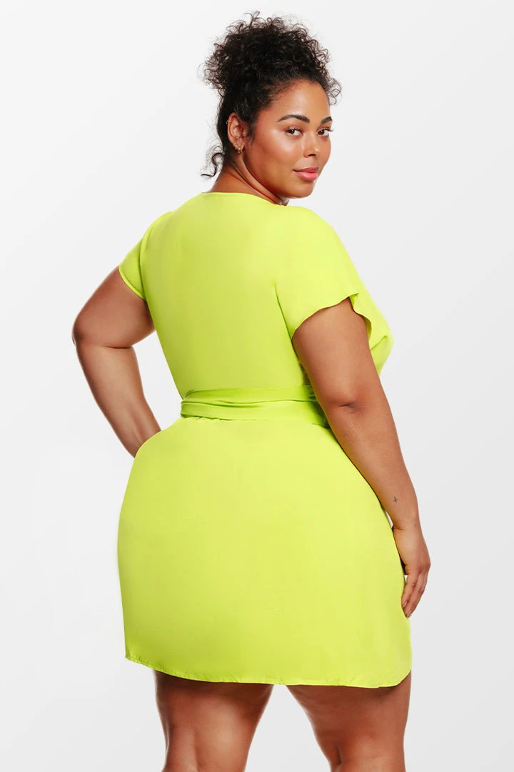 CUPSHE Love Los Angeles Self-Tie Wrap Plus Size Mini Dress