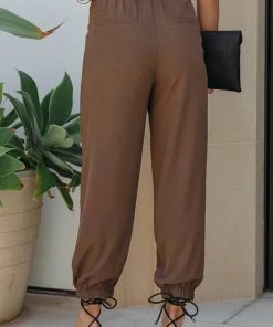 CUPSHE Lola Fitted Waisted Pleated Button Pants