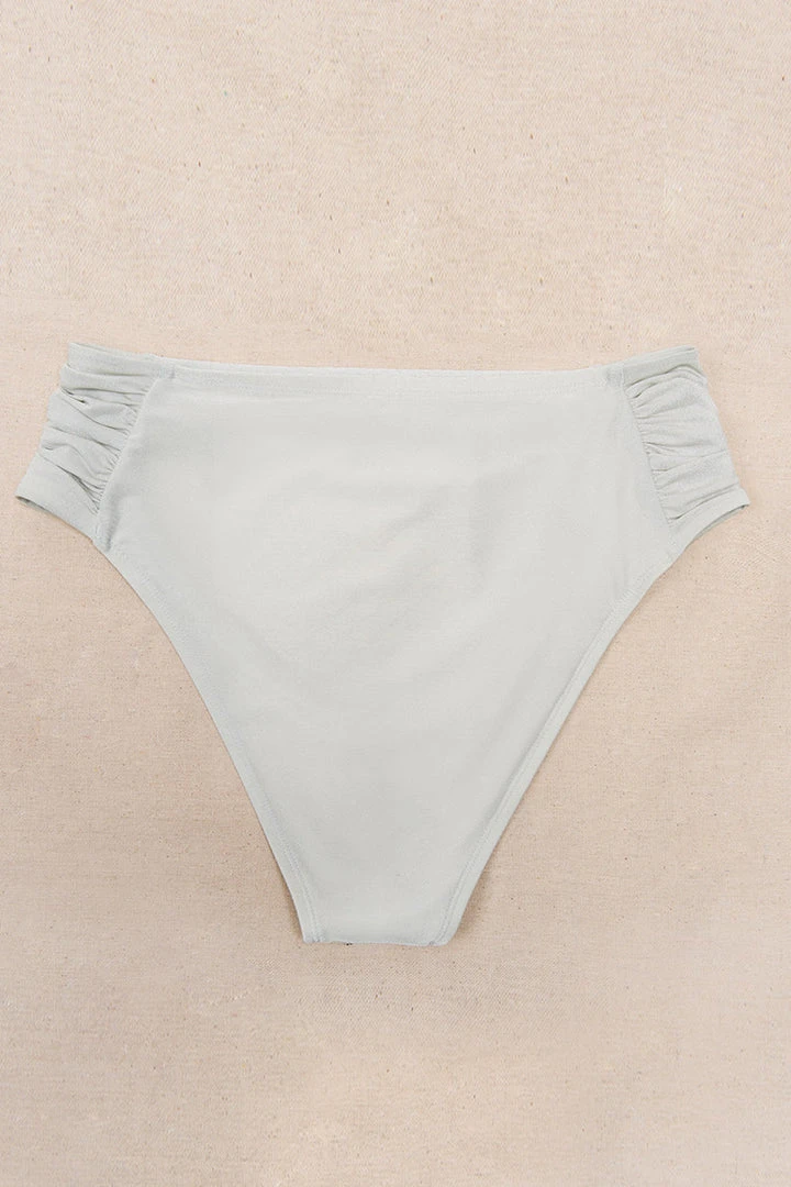 CUPSHE Madisen Ruched White Plus Size Bikini Bottom