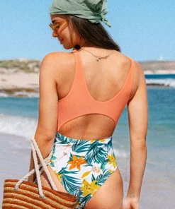 CUPSHE Juliette Tropical Cut-out Knot One Piece Swimsuit One Pieces