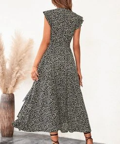 CUPSHE Palizzi Lace Up V-Neck Wrap Dress