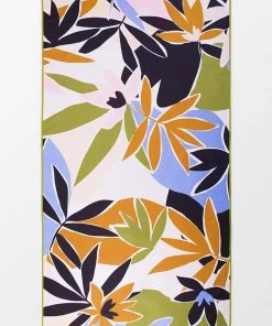 CUPSHE Accs & Clothing Tropical Romance Leafy Beach Blanket