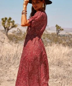 CUPSHE Wendy Bubble Sleeve V-neck A-shape Dress