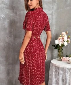 CUPSHE Alvina V-neck Short Sleeve Button Dress Dresses