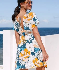 CUPSHE Jena Floral V-neck Dress Dresses