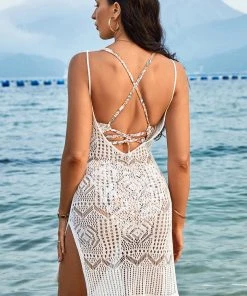 CUPSHE Maritza Cut Out Plunge Mini Length Cover Up