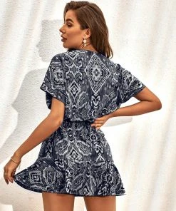 CUPSHE Dresses Zula Dolman Sleeve Zipper Fitted Waisted Dress