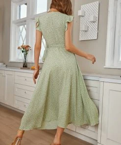 CUPSHE Margareta Ruffle Tie Waist V-Neck A-Shape Dress Dresses