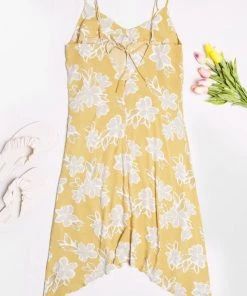 CUPSHE Amelie Floral Tie Back Slip Dress Dresses