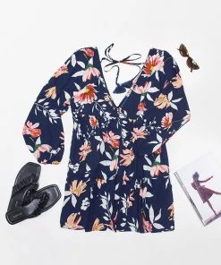 CUPSHE Laisha Floral Plunge Neck Dress