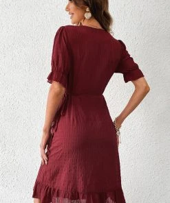 CUPSHE Remington Bubble Sleeve V-neck X-slim Dress