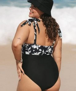 CUPSHE Tropical Floral Plunging Tie Strap Plus Size One Piece Swimsuit